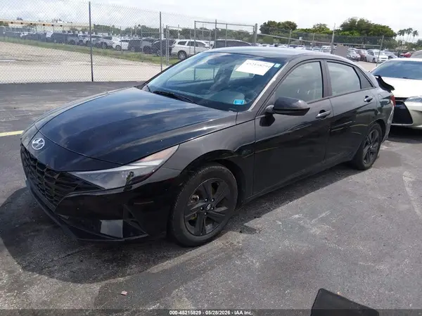 KMHLM4AJ4PU044873 2023 HYUNDAI ELANTRA - Image 2