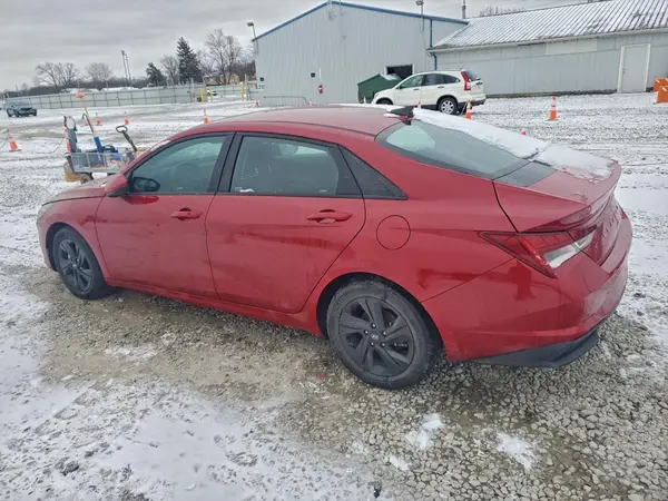 KMHLM4AJ4PU044887 2023 HYUNDAI ELANTRA - Image 2