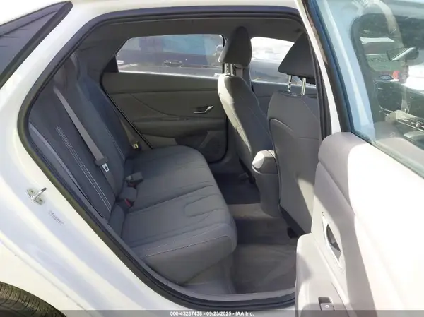 KMHLM4AJ4PU046283 2023 HYUNDAI ELANTRA - Image 8