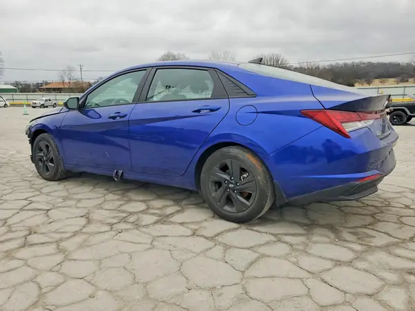 KMHLM4AJ4PU050382 2023 HYUNDAI ELANTRA - Image 2