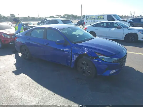 KMHLM4AJ4PU050396 2023 HYUNDAI ELANTRA - Image 1