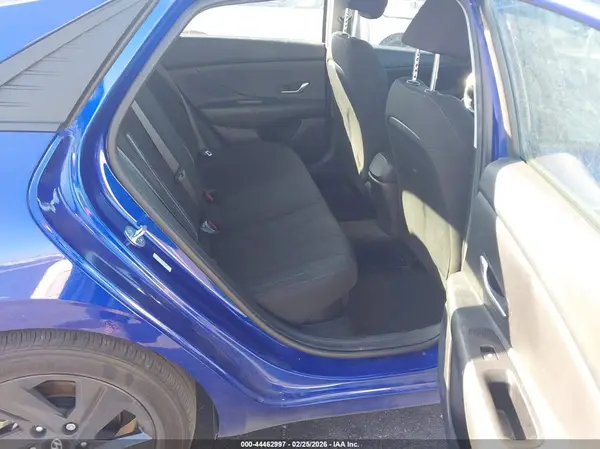 KMHLM4AJ4PU050396 2023 HYUNDAI ELANTRA - Image 8