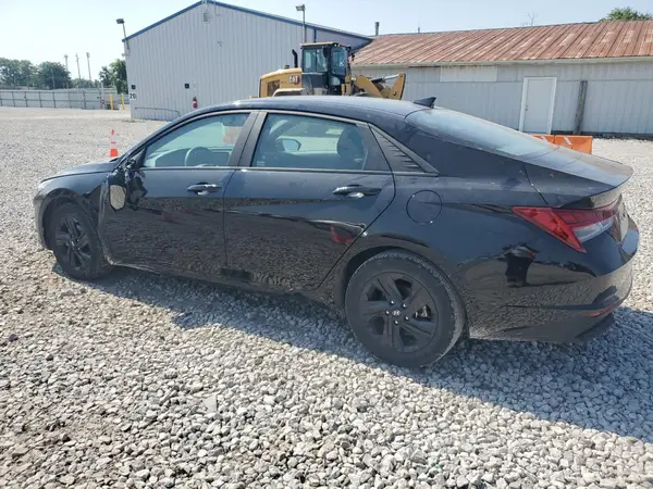 KMHLM4AJ4PU052178 2023 HYUNDAI ELANTRA - Image 2