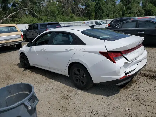 KMHLM4AJ4PU077744 2023 HYUNDAI ELANTRA - Image 2