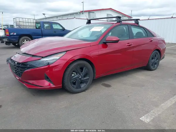 KMHLM4AJ4PU081132 2023 HYUNDAI ELANTRA - Image 2