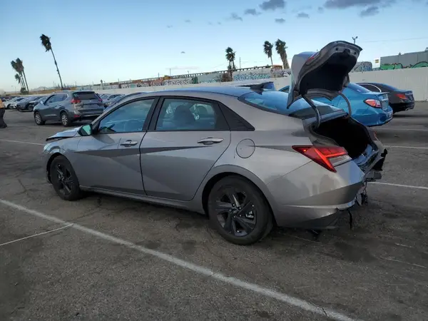 KMHLM4AJ4PU082183 2023 HYUNDAI ELANTRA - Image 2