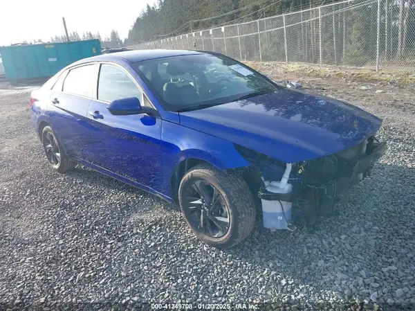 KMHLM4AJ4PU083298 2023 HYUNDAI ELANTRA - Image 1