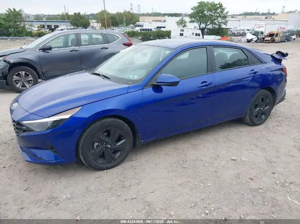 KMHLM4AJ4PU086380 2023 HYUNDAI ELANTRA - Image 2