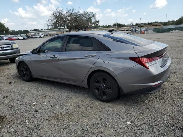 KMHLM4AJ5NU014813 2022 HYUNDAI ELANTRA - Image 2