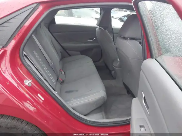 KMHLM4AJ5PU042954 2023 HYUNDAI ELANTRA - Image 8