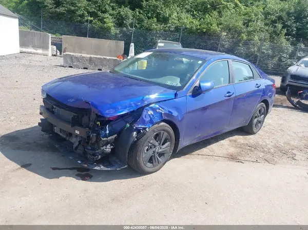 KMHLM4AJ5PU054764 2023 HYUNDAI ELANTRA - Image 2