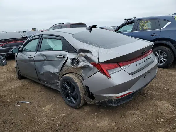 KMHLM4AJ5PU055381 2023 HYUNDAI ELANTRA - Image 2
