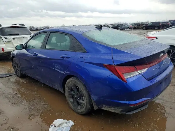 KMHLM4AJ5PU071886 2023 HYUNDAI ELANTRA - Image 2