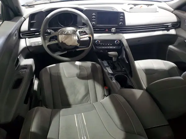 KMHLM4AJ6MU005004 2021 HYUNDAI ELANTRA - Image 8