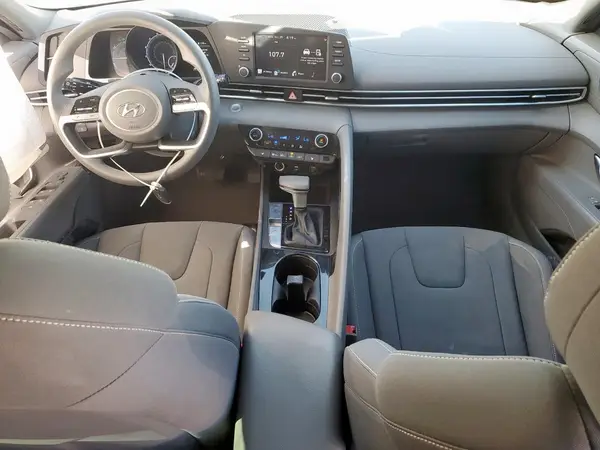 KMHLM4AJ6MU005990 2021 HYUNDAI ELANTRA - Image 8