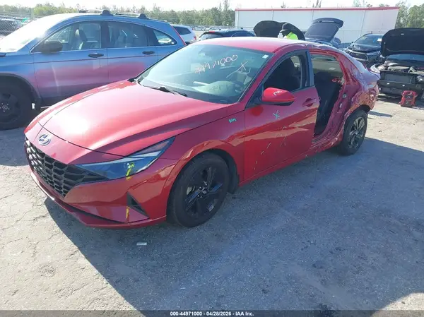 KMHLM4AJ6MU007030 2021 HYUNDAI ELANTRA - Image 2