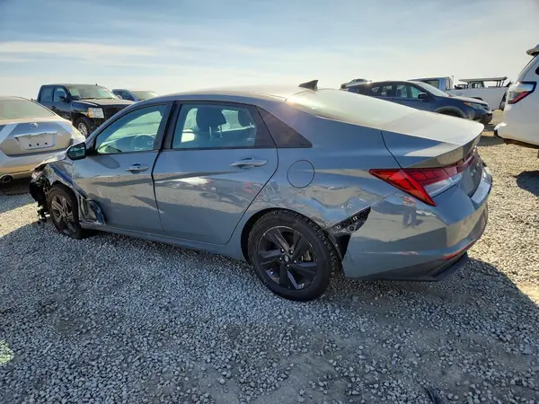 KMHLM4AJ6MU012728 2021 HYUNDAI ELANTRA - Image 2