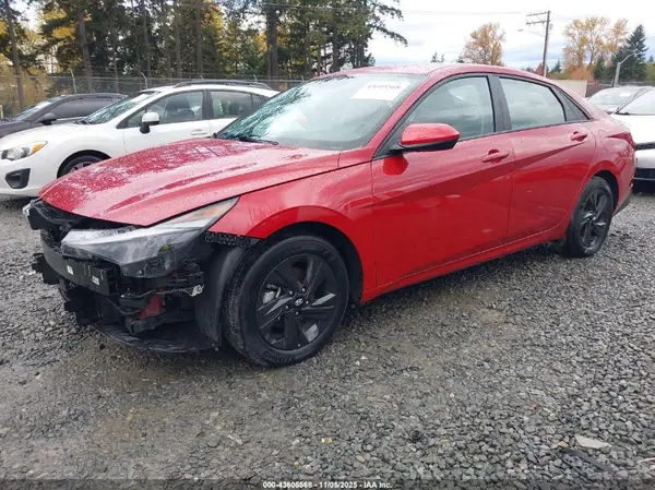 KMHLM4AJ6NU016084 2022 HYUNDAI ELANTRA - Image 2