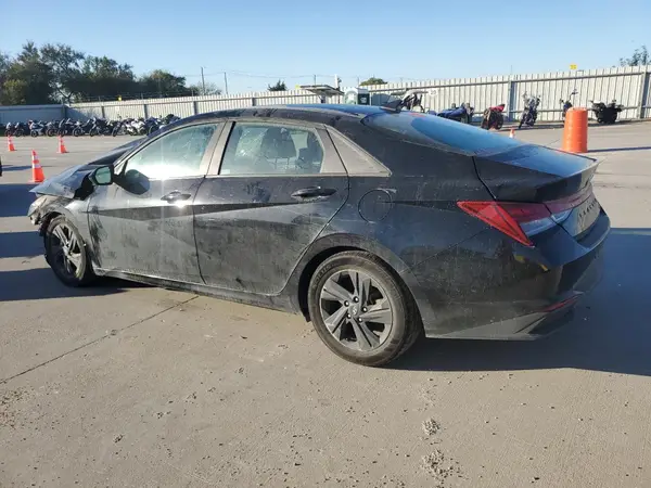 KMHLM4AJ6NU020152 2022 HYUNDAI ELANTRA - Image 2