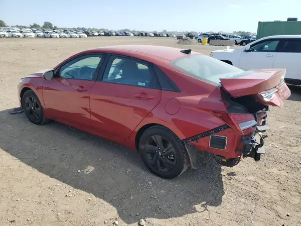 KMHLM4AJ6NU023245 2022 HYUNDAI ELANTRA - Image 2