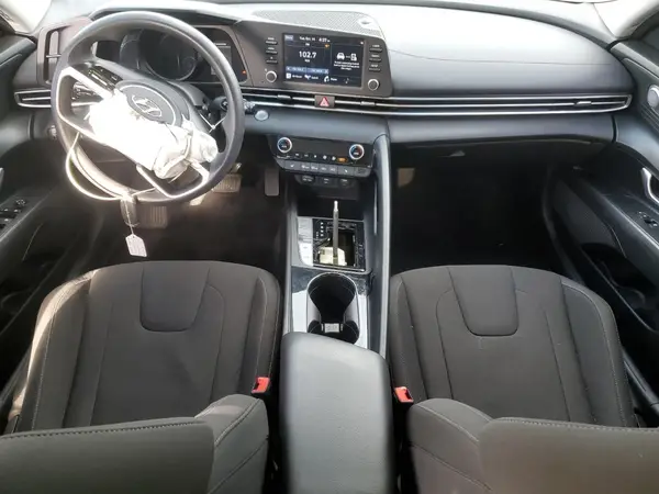 KMHLM4AJ6NU031216 2022 HYUNDAI ELANTRA - Image 8