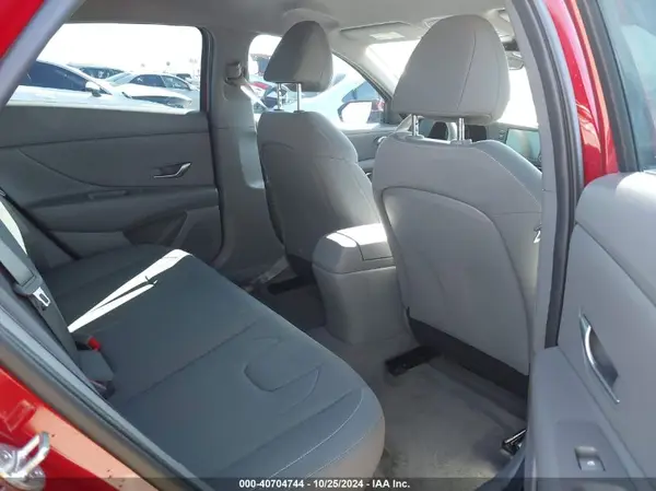 KMHLM4AJ6PU039657 2023 HYUNDAI ELANTRA - Image 8