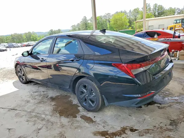 KMHLM4AJ6PU039951 2023 HYUNDAI ELANTRA - Image 2