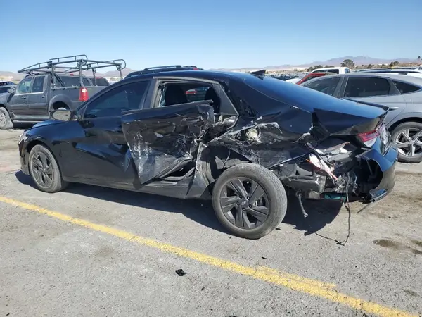 KMHLM4AJ6PU057236 2023 HYUNDAI ELANTRA - Image 2