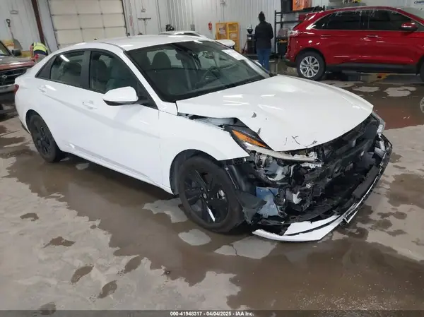 KMHLM4AJ6PU063120 2023 HYUNDAI ELANTRA - Image 1