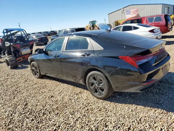KMHLM4AJ6PU071203 2023 HYUNDAI ELANTRA - Image 2