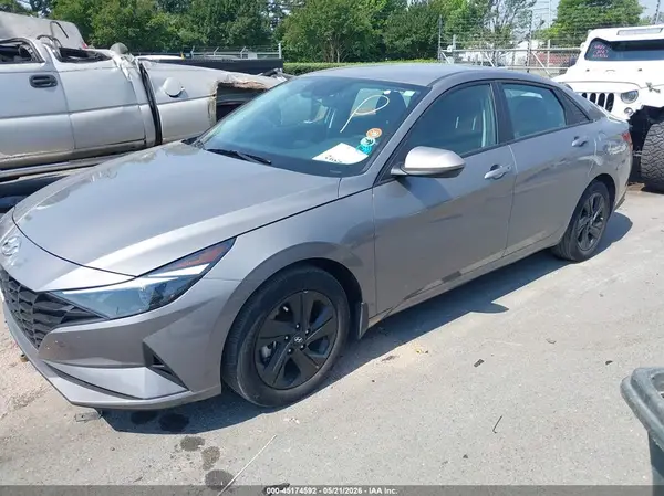 KMHLM4AJ6PU074943 2023 HYUNDAI ELANTRA - Image 2