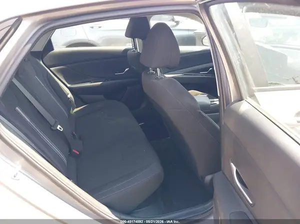 KMHLM4AJ6PU074943 2023 HYUNDAI ELANTRA - Image 8
