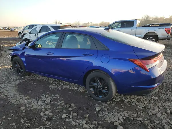 KMHLM4AJ6PU083299 2023 HYUNDAI ELANTRA - Image 2