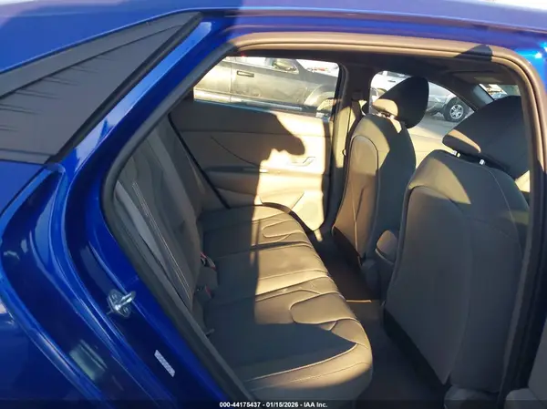 KMHLM4AJ6PU085490 2023 HYUNDAI ELANTRA - Image 8