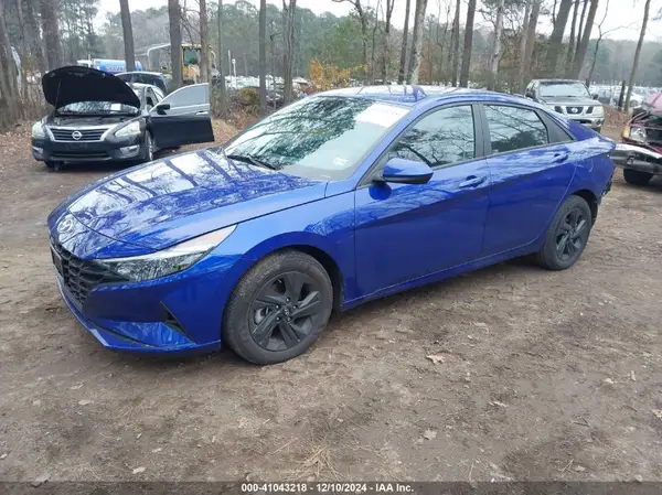 KMHLM4AJ6PU088972 2023 HYUNDAI ELANTRA - Image 2