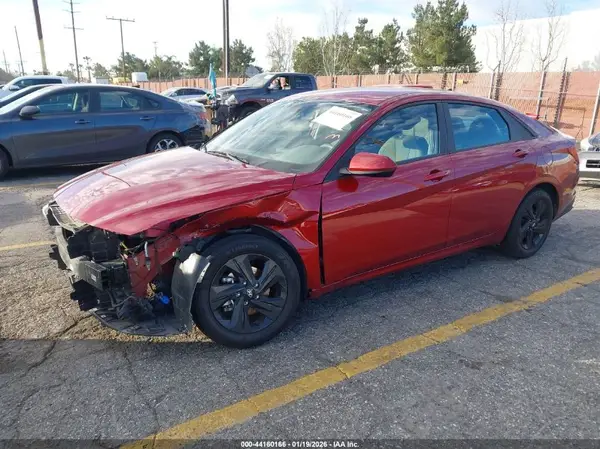 KMHLM4AJ6PU089779 2023 HYUNDAI ELANTRA - Image 2