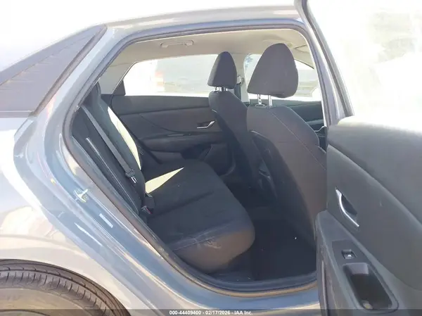 KMHLM4AJ7MU010678 2021 HYUNDAI ELANTRA - Image 8