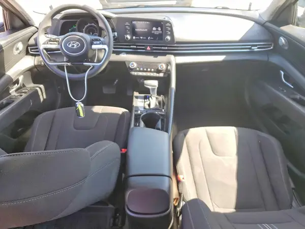 KMHLM4AJ7MU012298 2021 HYUNDAI ELANTRA - Image 8