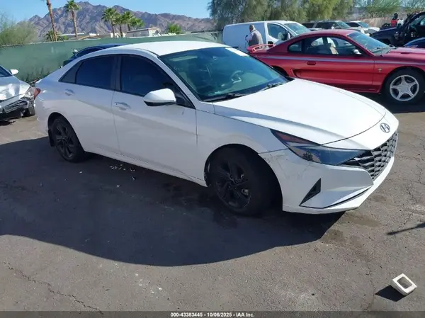 KMHLM4AJ7MU012642 2021 HYUNDAI ELANTRA - Image 1