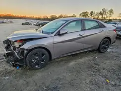 KMHLM4AJ7NU013601 2022 HYUNDAI ELANTRA