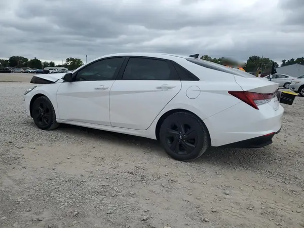 KMHLM4AJ7NU030396 2022 HYUNDAI ELANTRA - Image 2