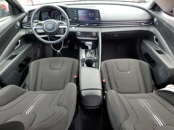 KMHLM4AJ7PU039134 2023 HYUNDAI ELANTRA - Image 8