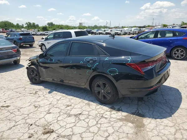KMHLM4AJ7PU040073 2023 HYUNDAI ELANTRA - Image 2