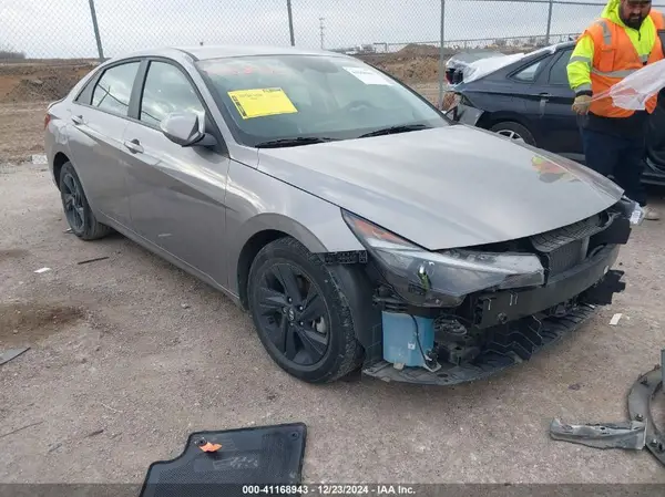 KMHLM4AJ7PU044270 2023 HYUNDAI ELANTRA - Image 1