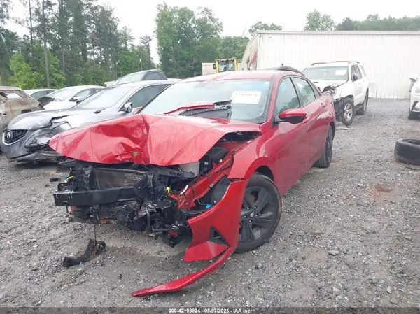 KMHLM4AJ7PU050649 2023 HYUNDAI ELANTRA - Image 2