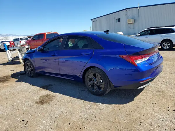 KMHLM4AJ7PU051218 2023 HYUNDAI ELANTRA - Image 2