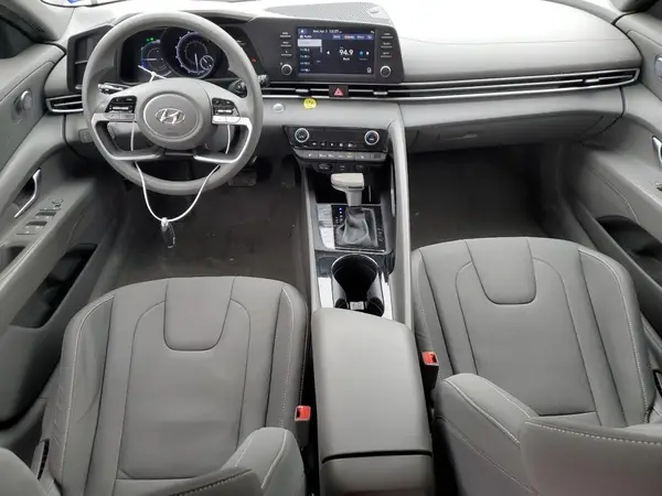 KMHLM4AJ7PU058430 2023 HYUNDAI ELANTRA - Image 8