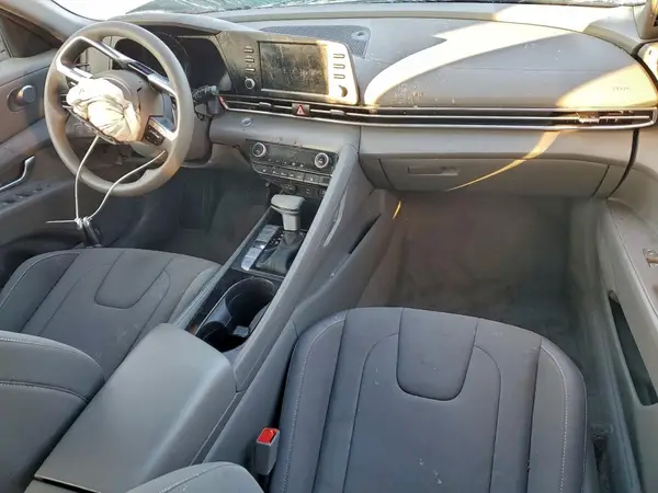 KMHLM4AJ7PU059223 2023 HYUNDAI ELANTRA - Image 8