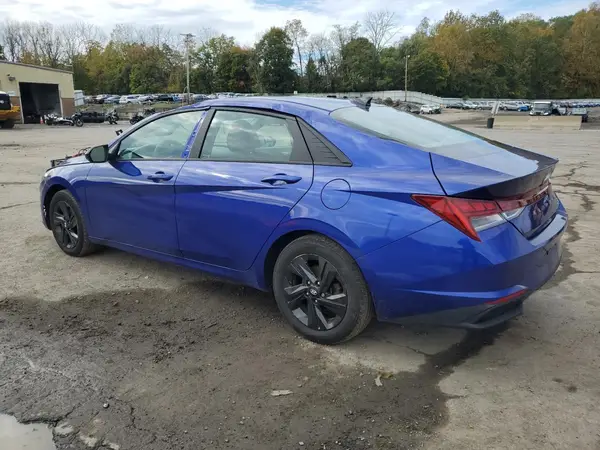 KMHLM4AJ7PU082792 2023 HYUNDAI ELANTRA - Image 2