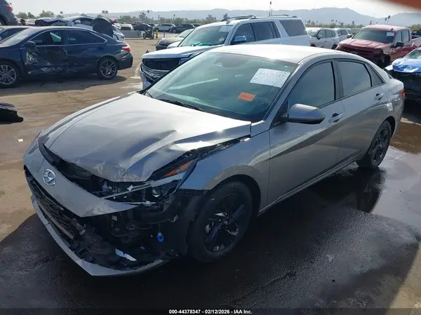 KMHLM4AJ8MU008602 2021 HYUNDAI ELANTRA - Image 2